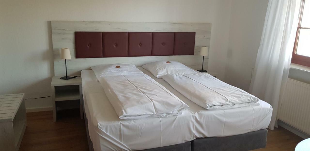 Hotel & Restaurant Lindengarten Lübben المظهر الخارجي الصورة